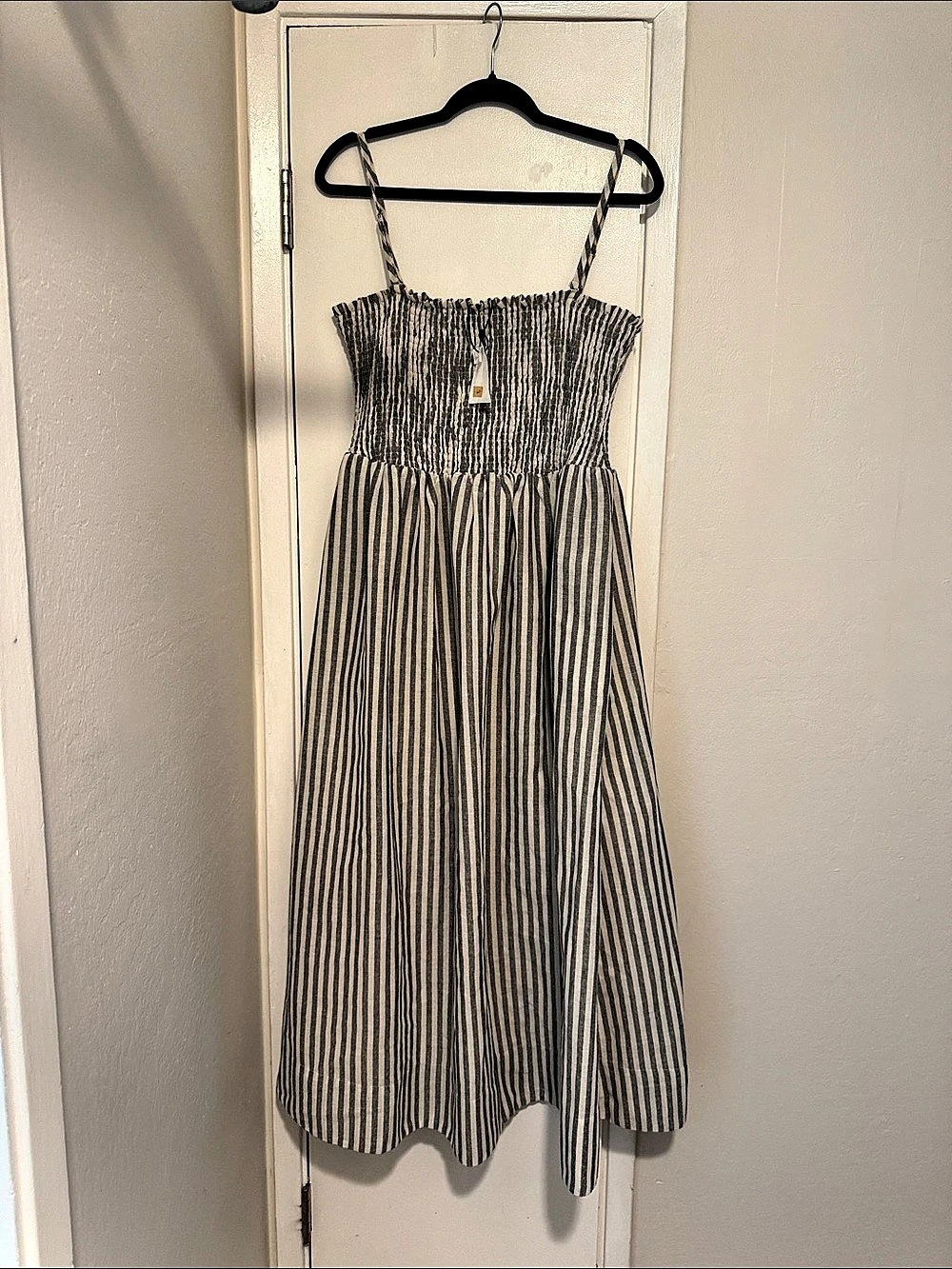 MIOU MUSE Striped Smocked Midi Dress Black & White